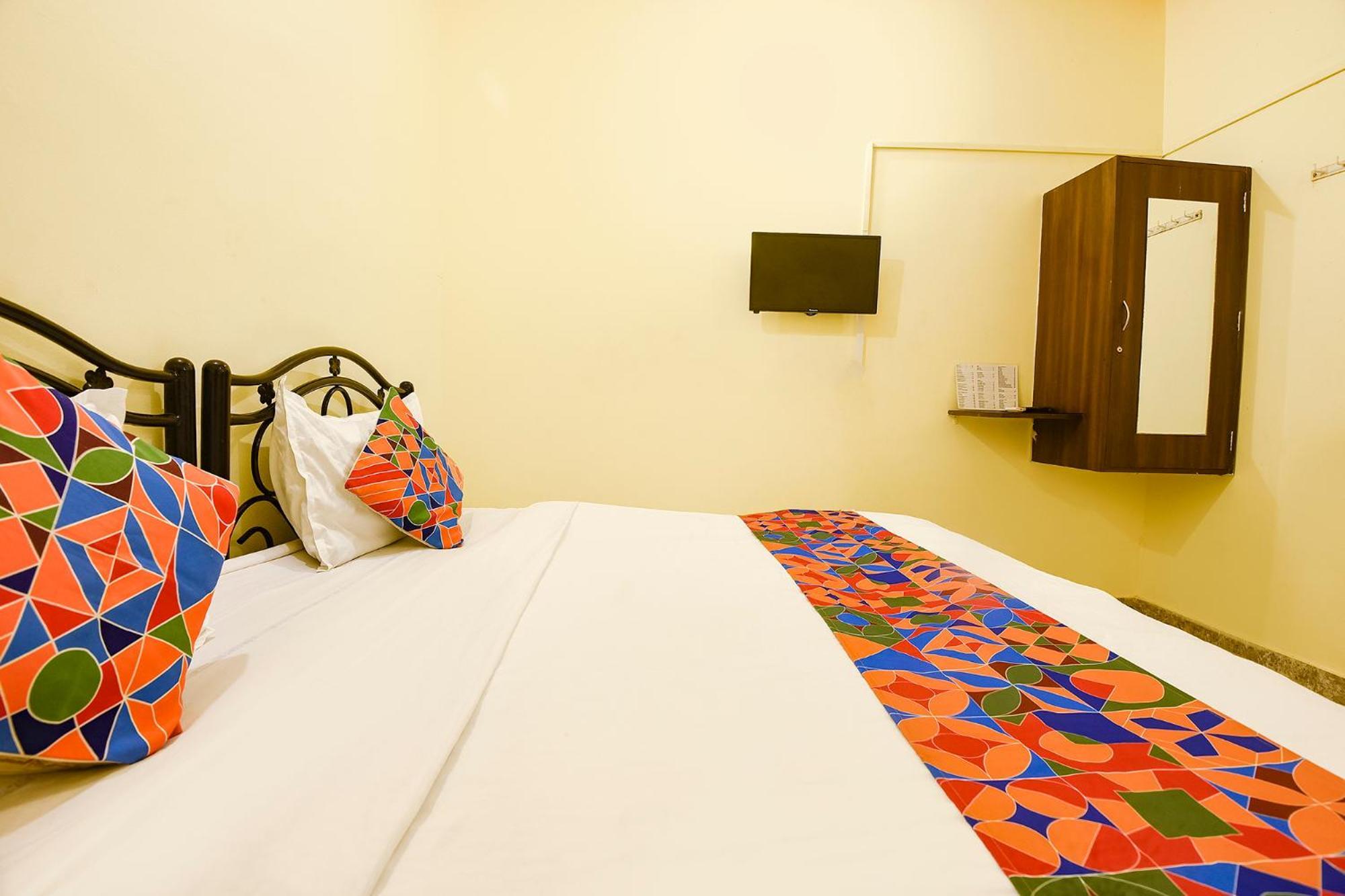 Fabhotel Joaquim Beachside Resort - Nr Tito'S Lane, Baga Beach Εξωτερικό φωτογραφία